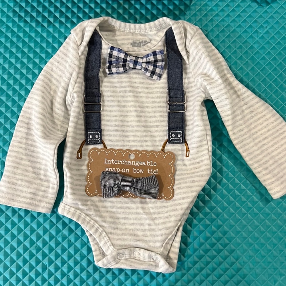 Boys onesie with interchangeable bow tie and suspenders 3-6 months